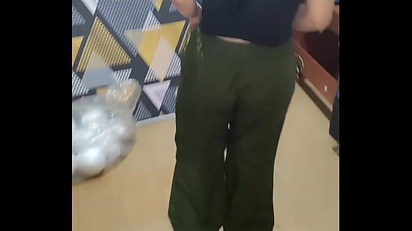 Play MP4 - At work I fucked my step cousin -Incredible young girl fucks hidden at work because her friend gave her money