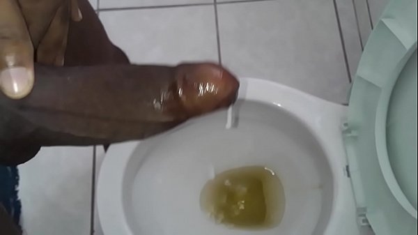 Play MP4 - Mijando e gozando