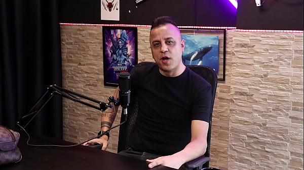 O peso_do nome_é muitoimportante por_isso elecomeu várias bucetas Freddy O_Rei do Dogging