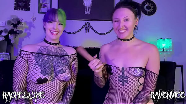 Nonton Nasty Goth Sluts Throwing Up & Eating Filthy Puke thumbnail