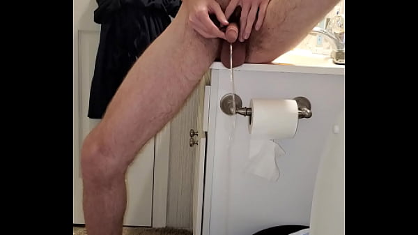 Play MP4 - Peeing out a little precum as I aim for a trick shot in the bowl