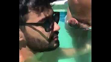 Gabriel Alencar colocando a pica pro Goiano mamar 