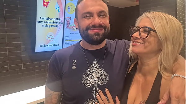 No Swing Elas D&atilde;o Pra Todo Mundo E Faz Os Marido De Corno thumbnail