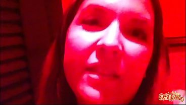 Nonton Red-lit Thrill: Public Bathroom Masturbation At The Club thumbnail