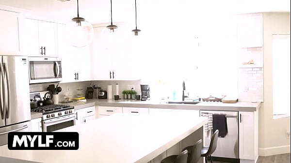 Play MP4 - Mylf - Busty Dominatrix Arabelle Raphael Teaches Innocent Babe Erin Everheart The Art Of Kinky Sex