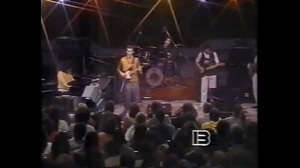 El anillo del Capit&aacute_n Beto - Spinetta Jade - Bad&iacute_a &amp_ C&iacute_a - 1984