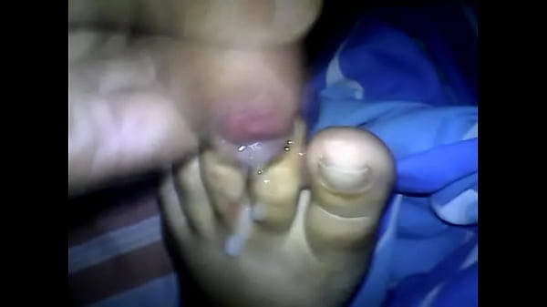 paja en pies de mi mujer d 42