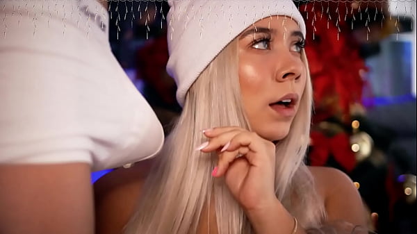 I love sucking cocks and making them hard for me with my slutty gestures 