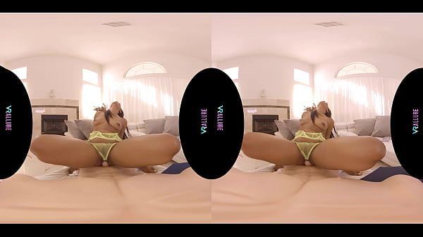 Play MP4 - VRALLURE Let Me Try On These Outfits For You&excl;