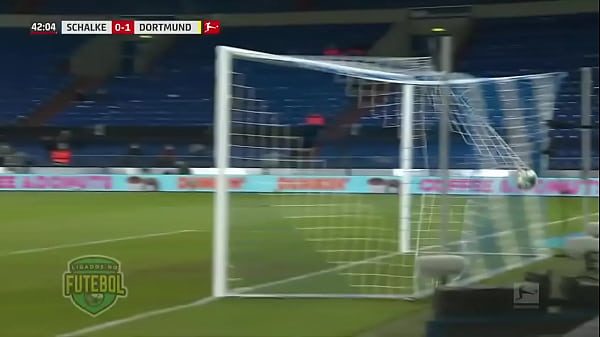 Alem&atilde;o Comendo De Quatro thumbnail