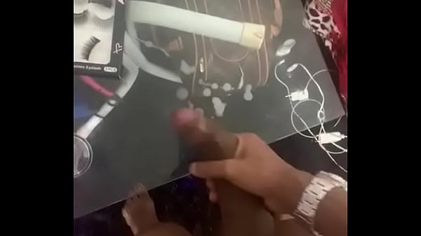 Jhennyfer D'_Castro gozando sozinha na quarentena