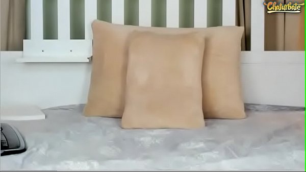 TiaRussel squirt on_the bed