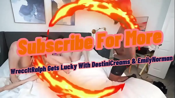 Walked in on bigtxem098 & destinicreams masturbating and they let me join the fun 