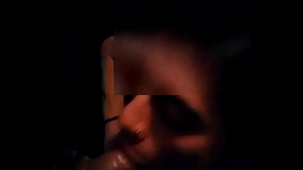 Play MP4 - Mamada a maduro