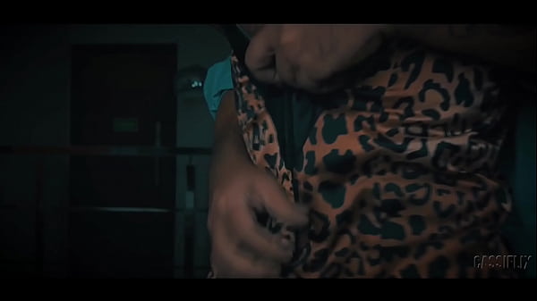 Play MP4 - Comprei um plug anal para o boy colocar no meu cu e me deixar louca de tes&atilde;o &excl; Completo no Cassiflix