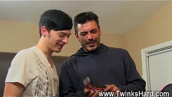Gay video Muscled daddy Collin likes to get a lil' insane now and 