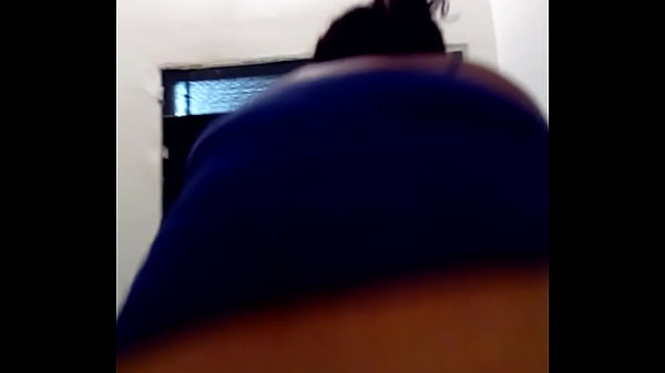 Play MP4 - Matando a sentones a un jovensito