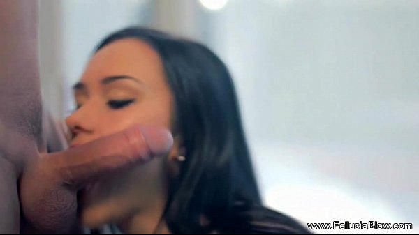 Play MP4 - CFNM Blowjob Reality MILF