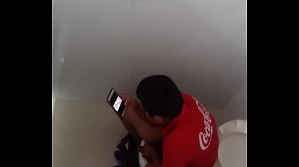 Play MP4 - Paja empleado coca cola&period; Santa Cruz Bolivia ba&ntilde;o publico