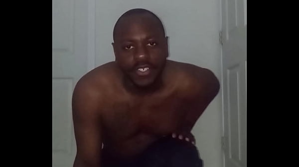 Perfecting the mermaid remix to a parody song I made called they go both wayz for free 1 