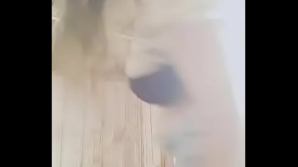 Nonton Novinha Rebolando thumbnail