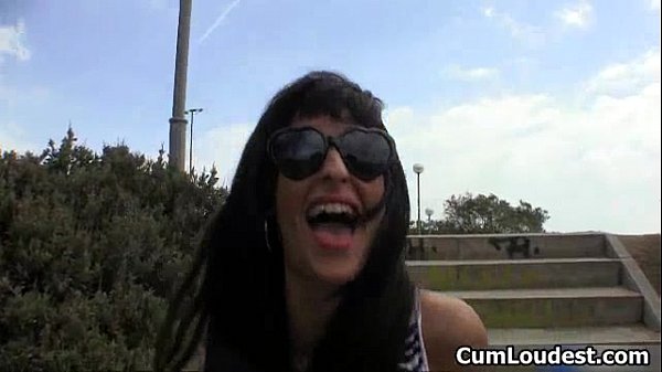 Sexy brunette babegets horny showing