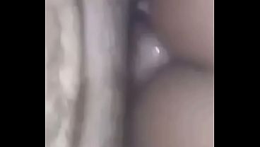 DANDO A BUNDA PRA CACETE GROSSO 