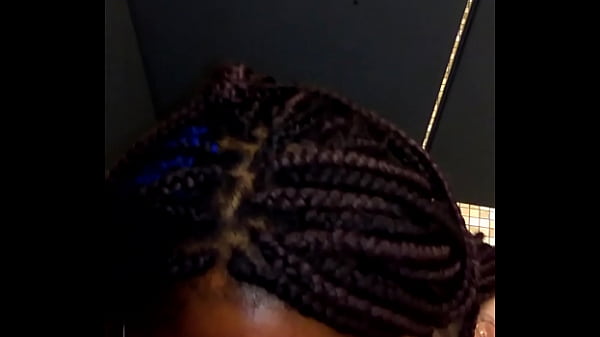 Play MP4 - getting head from customer at work