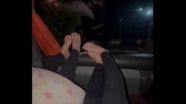Delicious feet fetish 
