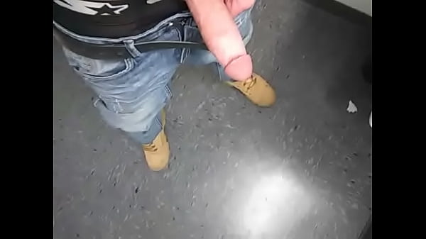 Play MP4 - eb732dc4-8c4f-4730-8901-ec5783907a72