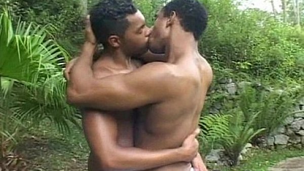 Sexy Hunk Beefy In Anal Fucking In The Forest 