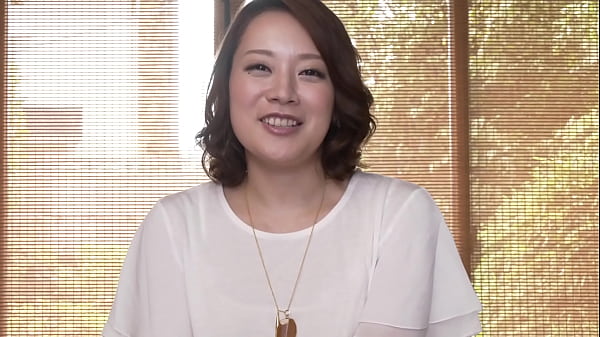 Play MP4 - 初撮り人妻ドキュメント　小林真保