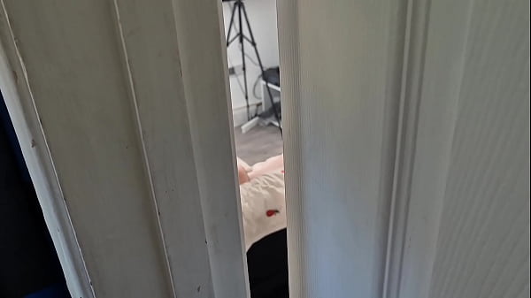 Nonton Housemates Wfh: Wank From Home thumbnail