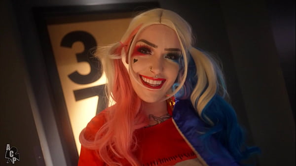 Play MP4 - Harley Quinn Gets Her Pink Pussy Destroyed By The Joker Starring Rachel Luxe And Gibby The Clown