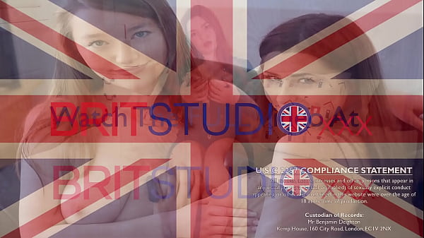 Redhead in latex footjob joi