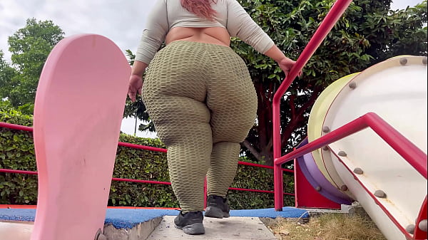 Play MP4 - SSBBW Giant Pear Ass Walking & Waddling - Big Booty Latina BBW Feedee