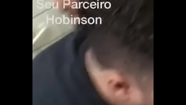 Pretinho da jeba de cavalo 