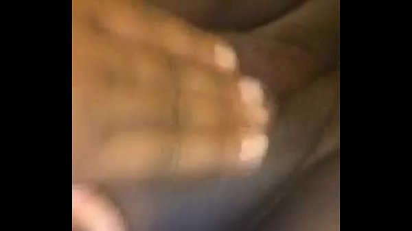 Play MP4 - b&period; blue so wet