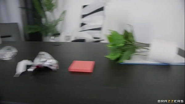 Play MP4 - It's Fucking Friday Part 2 Savannah Bond &sol; Brazzers&sol; Enter XVPROMO on official site for discount