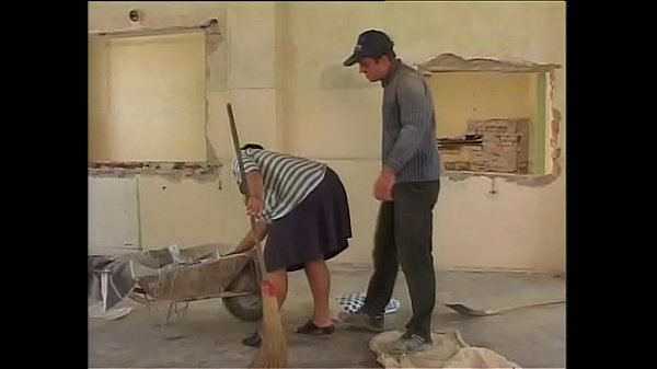 Play MP4 - The day I ass fucked the concierge