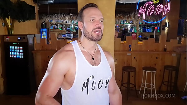 Play MP4 - Land your big dick on my moon