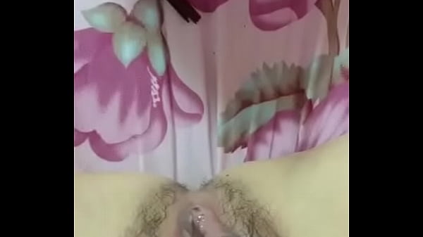 Em_thủ dâm chim_đẹp