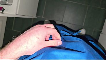 Deutscher Arzt Auf Toilette Wichst Und L&uuml;ftet Geheimnis Mit Patient - Phantomgentx thumbnail