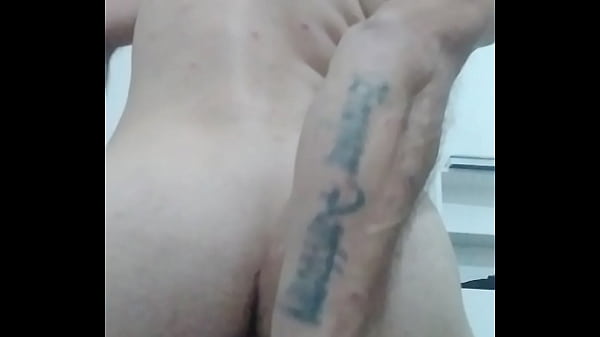 Play MP4 - Bissexual brasileiro exibindo o cu