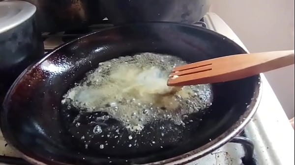 Play MP4 - lo que empez&oacute; como una cena casual termino con la enorme polla de mi hermanastro dentro de mi co&ntilde;o - porno en espanol