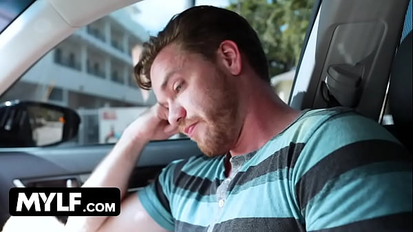 Play MP4 - Stepmom allowed me to cum inside her pussy