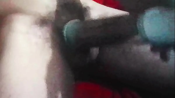 pauzudo sugando sua rola gostosa 