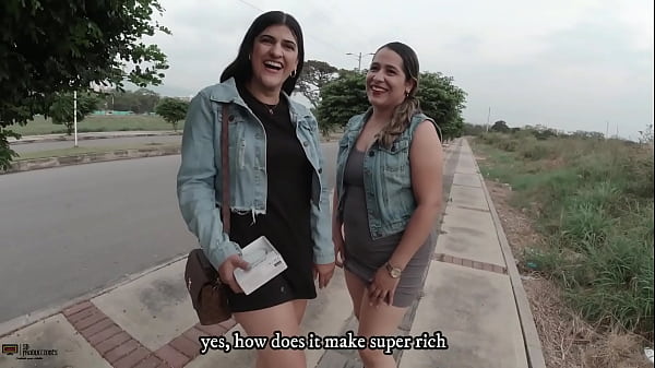 Desconocido Nos Ofrece Dinero A Cambio De Tener Una Experiencia Con Un Vibrador En El Centro Comercial thumbnail