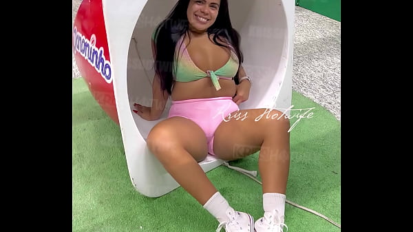 Nonton Kriss Hotwife - Me Chupa Todinha? thumbnail