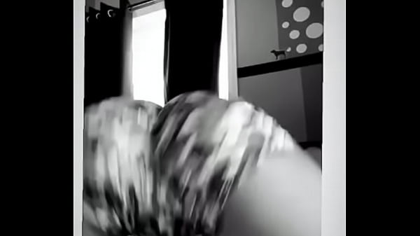 Sexy ebony teen